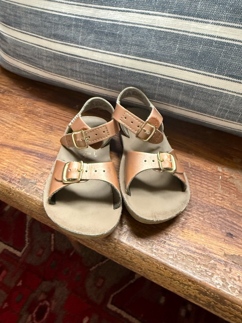 Sunsan Velcro sandals